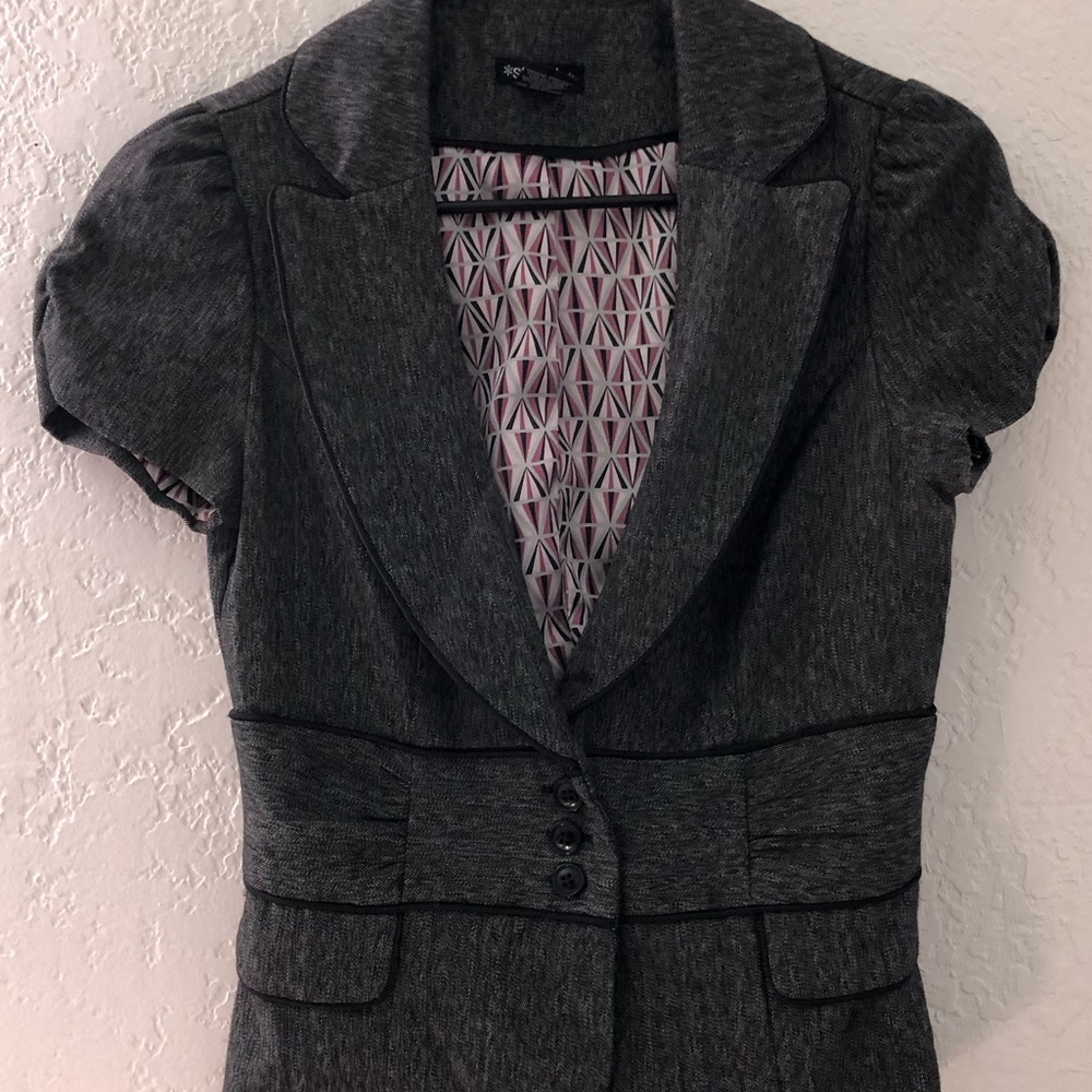 Gray Short Sleeve Blazer